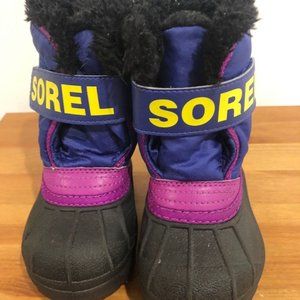 Kids Sorel snowboots children’s size 6